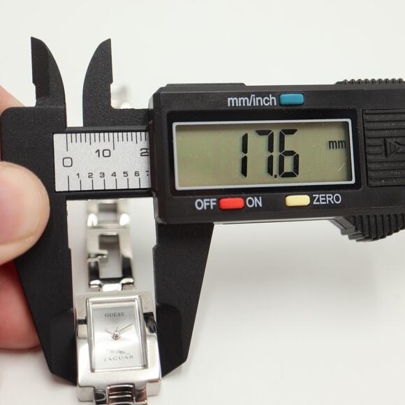 Guess Jaguar Racing Logo Silver Tone 18mm Rectangle Watch Bracelet w New Battery - Picture 2 of 15